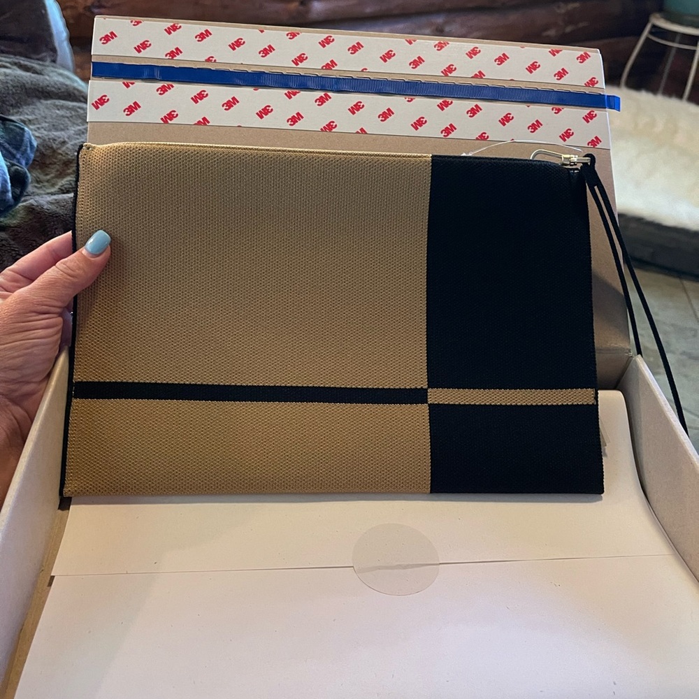 Rothy’s Tan and Black Wristlet Clutch Bag NWT